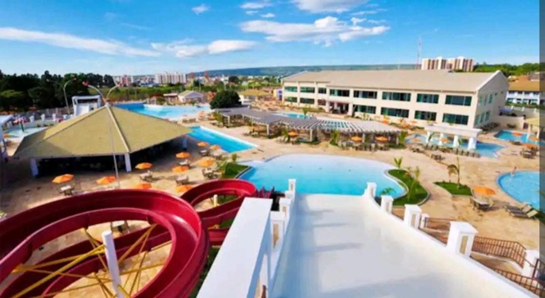 Lacqua Di'Roma Parque Com Parque Aquatico Incluso Na Diaria! Roupas De Cama E Toalhas Nao Estao Disponiveis No Servico, Devem Ser Levado Pelo Hospede! Apartamento Caldas Novas Exterior foto